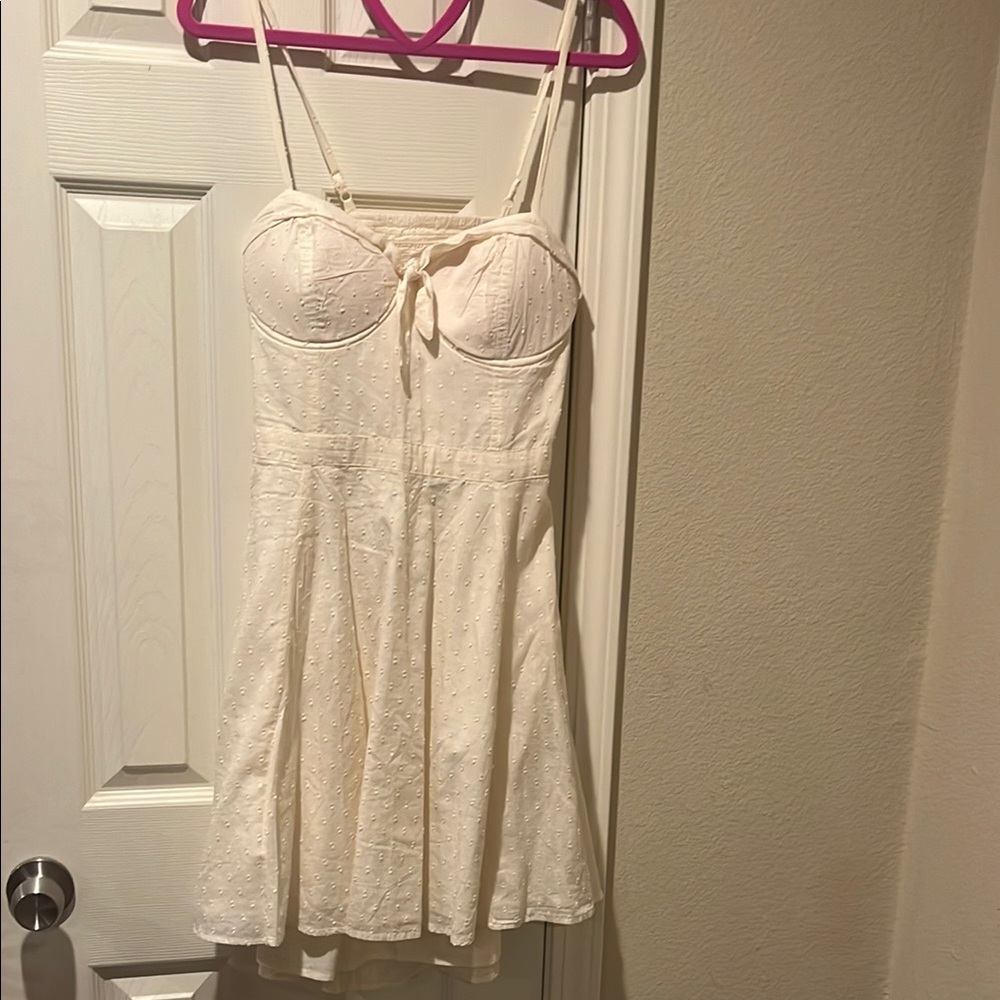 Jessica Simpson Cream Blouse